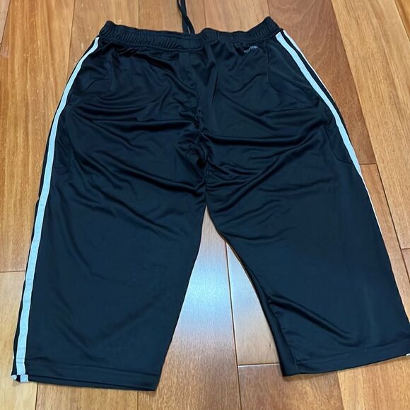 Adidas youth Tiro 17 Three-Quarter Pants size XL - Picture 3 of 9